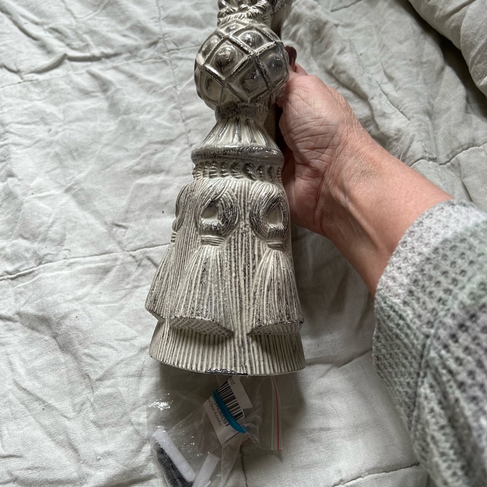MacKenzie-Childs new never used tassel door knocker metal